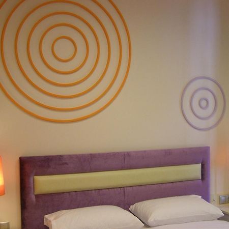 Room "Frog" In A Neoclasical House Kastoria Exterior photo